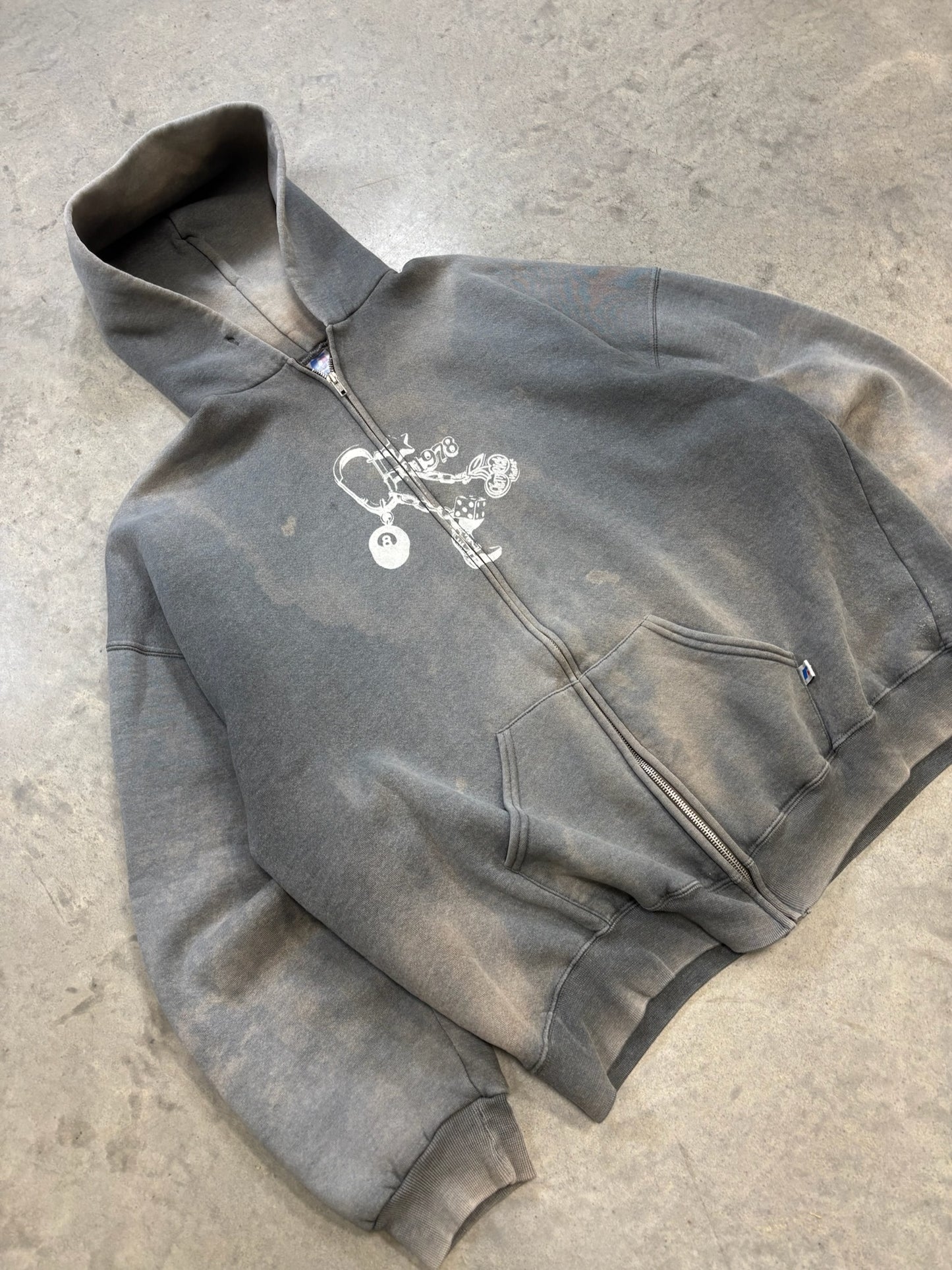 Cherry Pride ★ 00s Faded Zip Up (XXL)