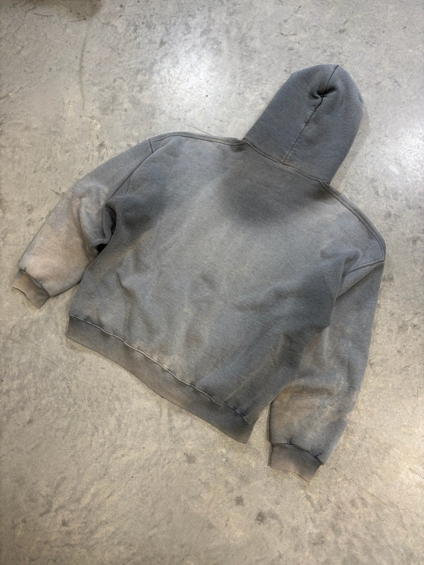 Cherry Pride ★ 00s Faded Zip Up (XXL)