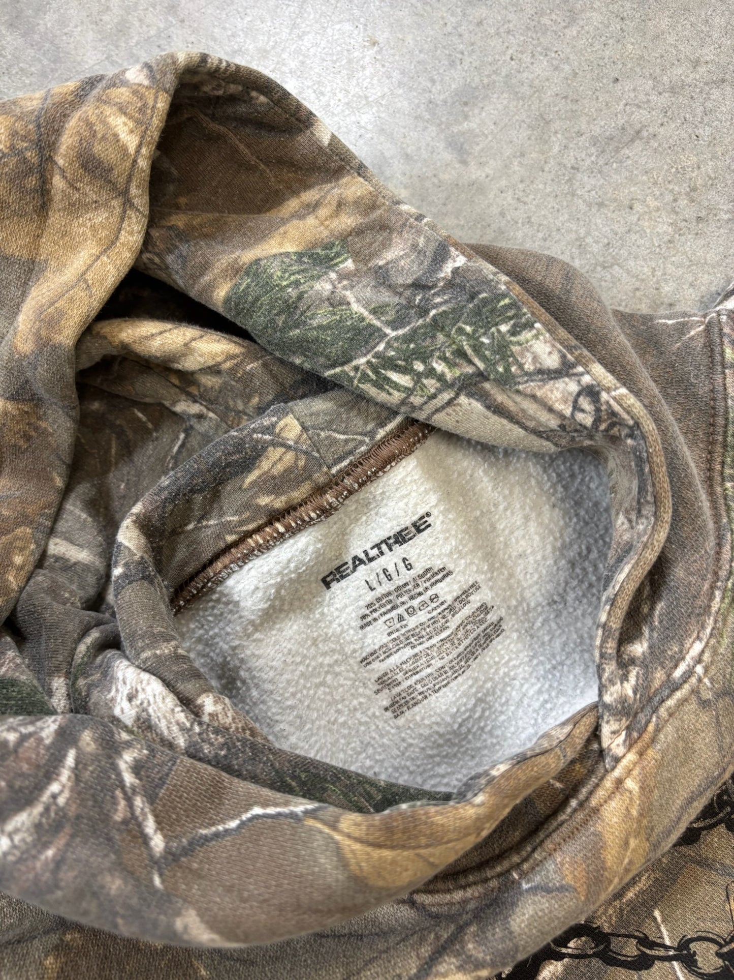 Cherry Pride ★ 00s Real Tree Hoodie (L)