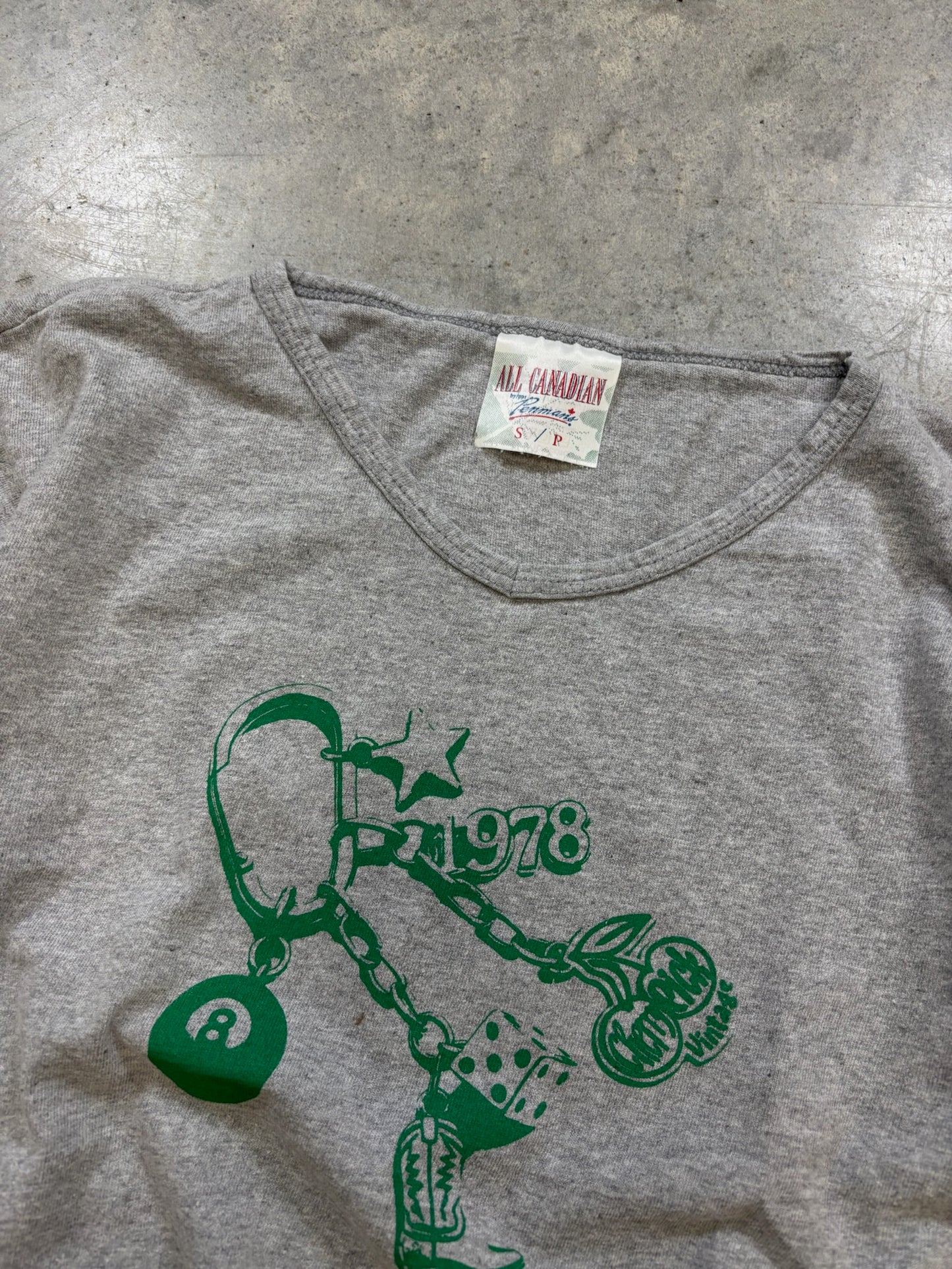 Cherry Pride ★ 90s T-shirt (S)