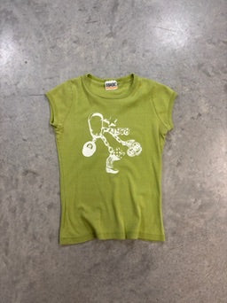 Cherry Pride ★ 90s Green Tee (XS)