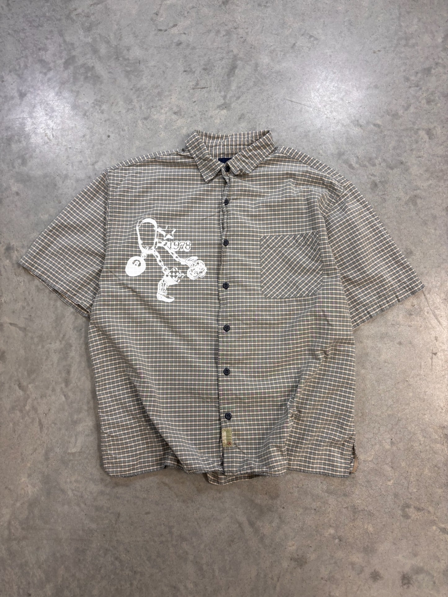 Cherry Pride ★ Short Sleeve Nautica Button Down (XL)