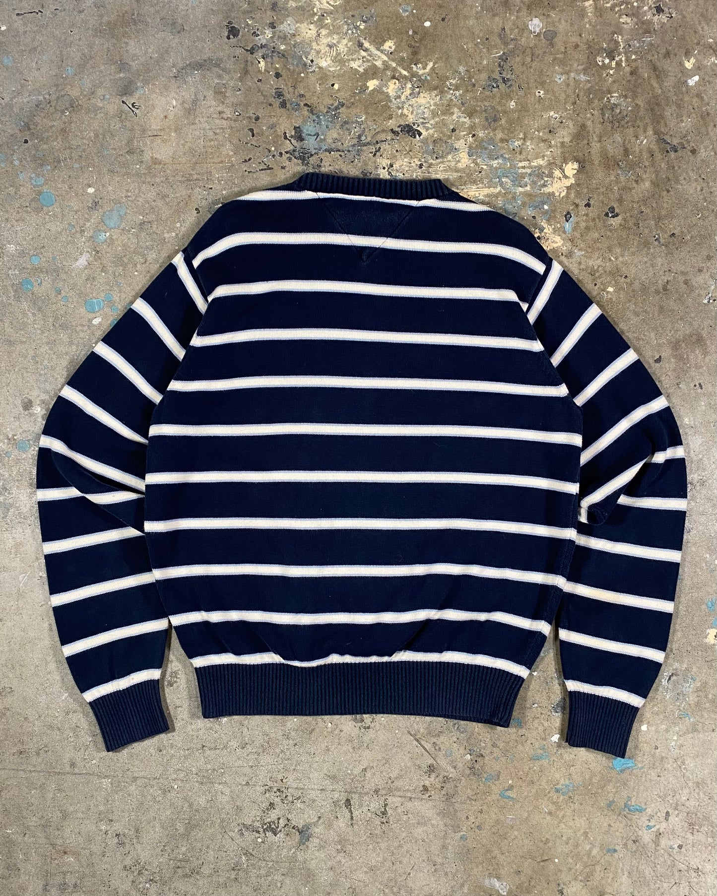 90s Classic Tommy Hilfiger Sweater (M)