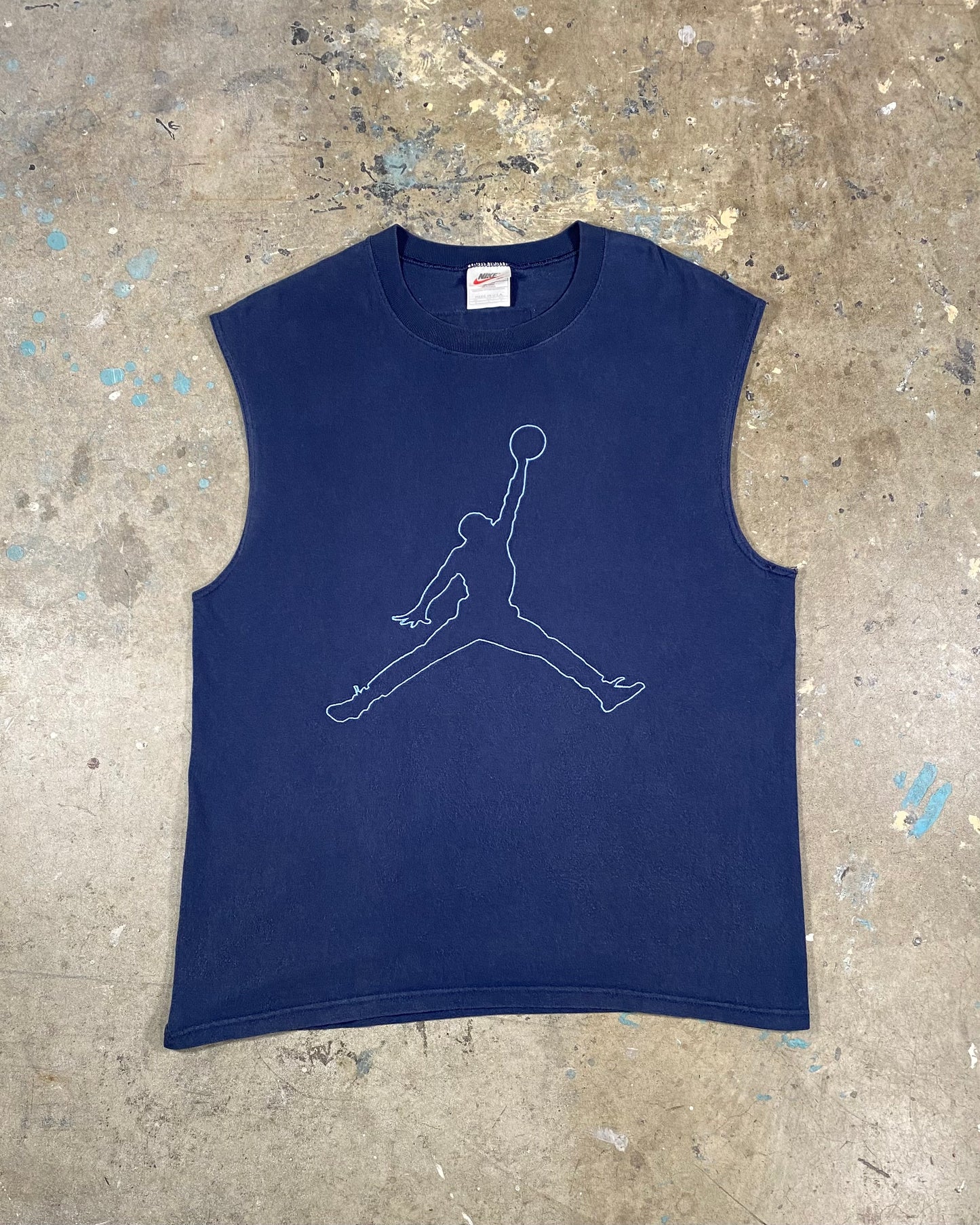 Nike Embroidered Basketball Tee (M)