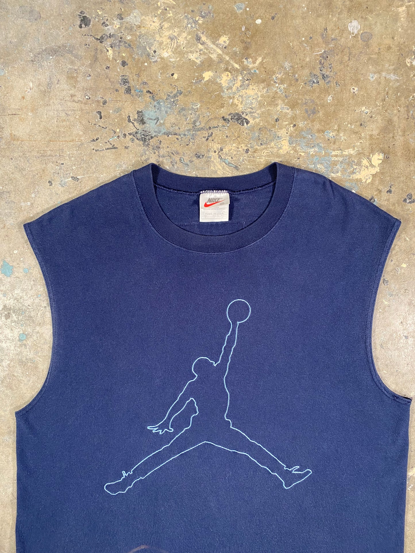 Nike Embroidered Basketball Tee (M)